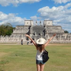 Meet your Posher, Connie